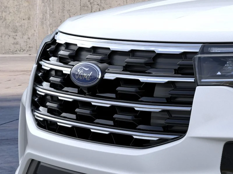 New 2026 Star White Metallic Tri-Coat Ford Active image 17