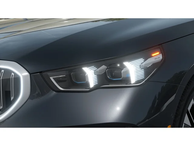 New 2027 Dark Graphite Metallic BMW  image 6