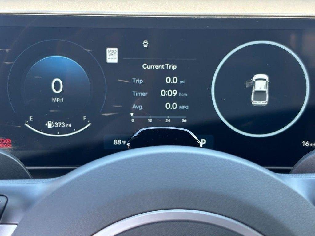 2025 Hyundai Santa Cruz Limited - Photo 14