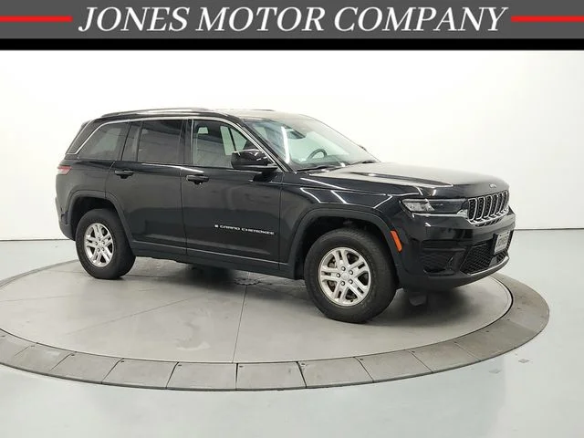 2024 Jeep Grand Cherokee Laredo