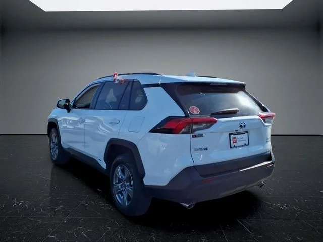 Used 2024 White Toyota XLE image 6