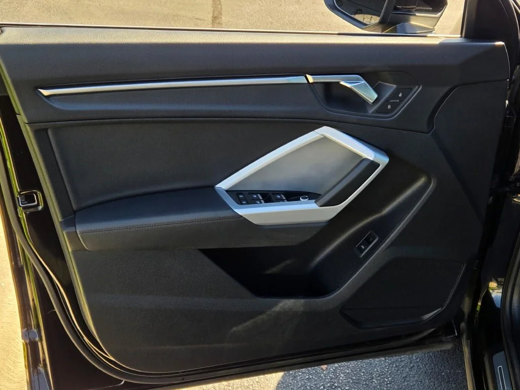 Certified Used 2025  Audi Premium S Line quattro image 19
