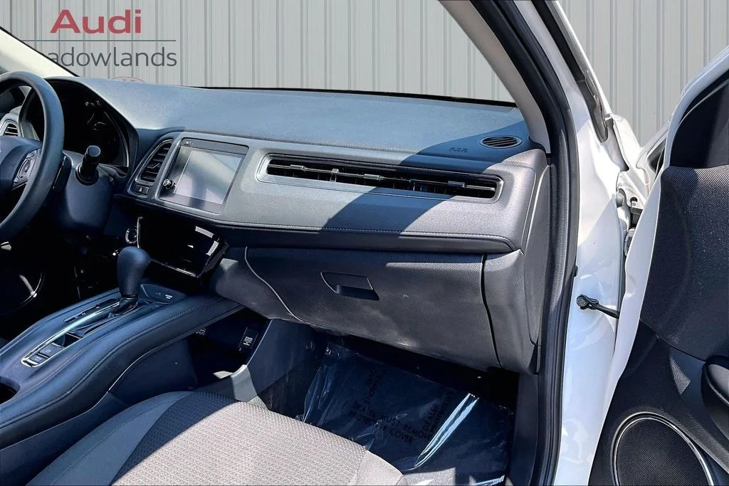 Used 2020  Honda EX image 25