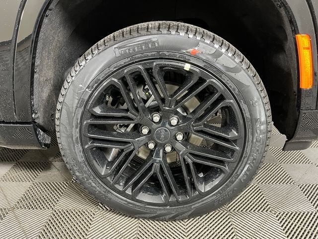 New 2026 High Gloss Black Exterior Paint Jeep Limited Reserve image 5