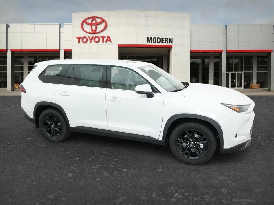 New 2026 Wind Chill Pearl Toyota Platinum image 12