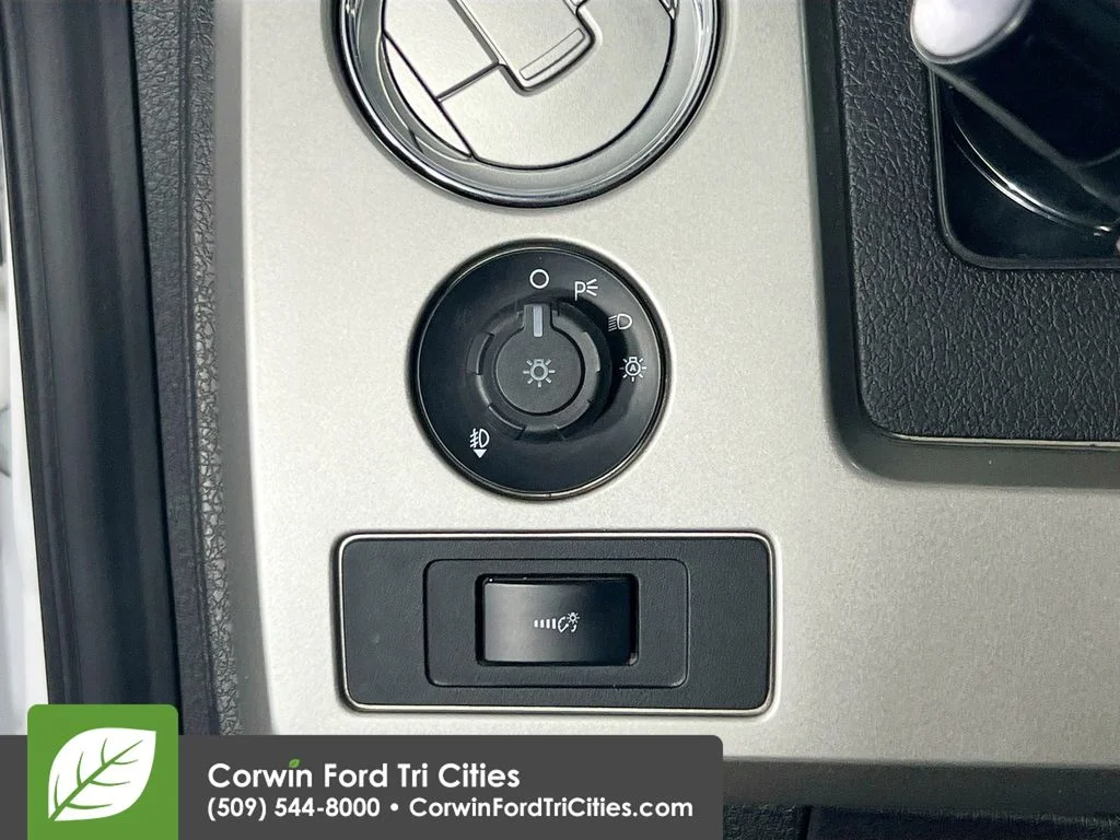 Used 2014 Oxford White Ford FX4 image 18