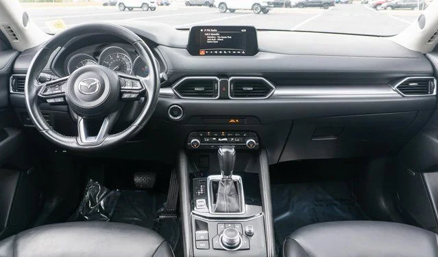 Used 2020 Black Mazda Touring image 15