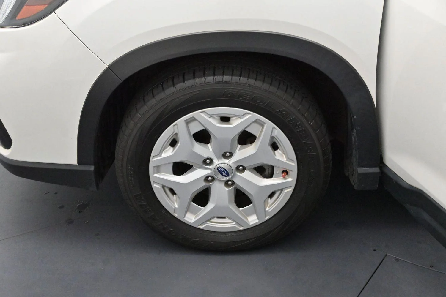 Used 2021 Crystal White Pearl Subaru Base image 30