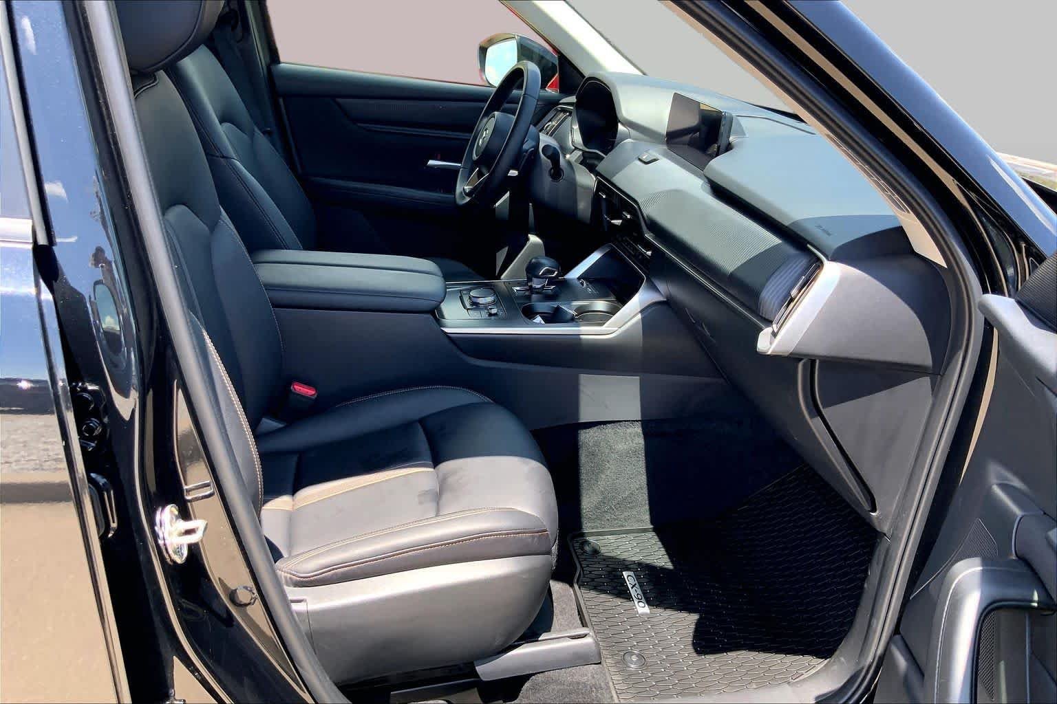 Certified Used 2026 Jet Black Mica Mazda Select image 9
