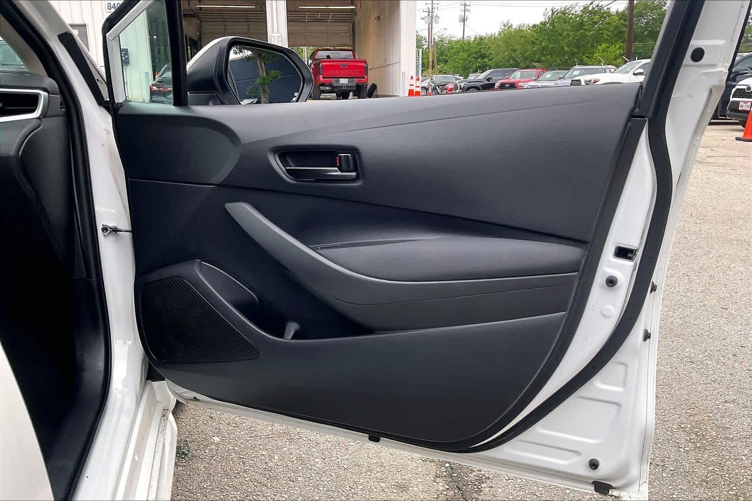 Used 2024 Ice Cap Toyota LE image 22