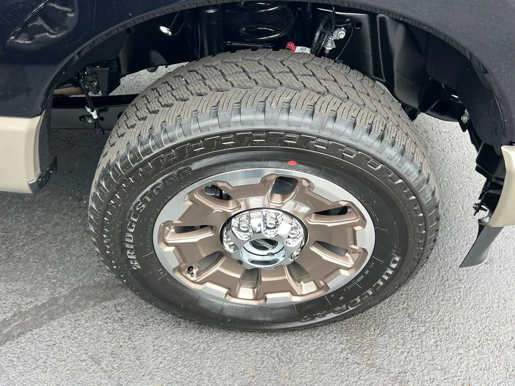 New 2026 Agate Black Metallic Ford F-250® King Ranch® image 5