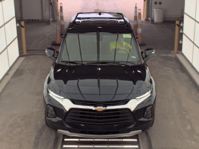 Certified Used 2020 Midnight Blue Metallic Chevrolet LT image 2