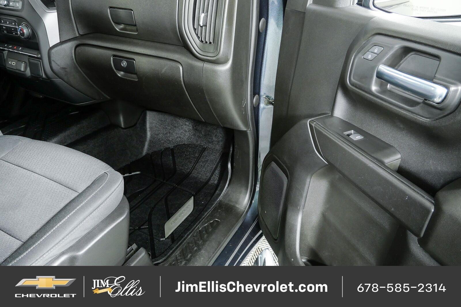 Used 2022 SHADOW GRAY METALLIC Chevrolet Custom image 21