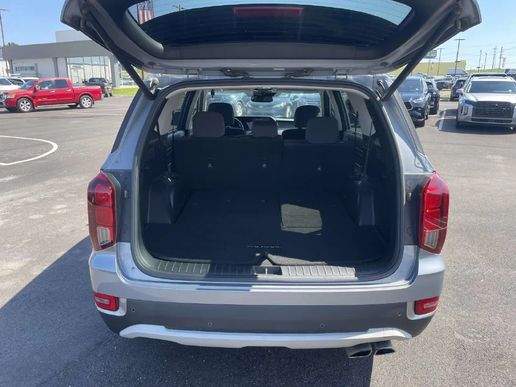 Certified Used 2020 Silver Hyundai SEL image 10