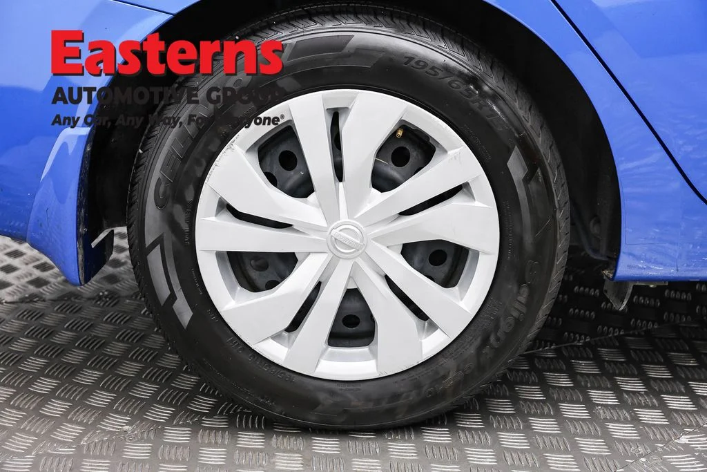 Used 2024 Blue Nissan 1.6 S image 26