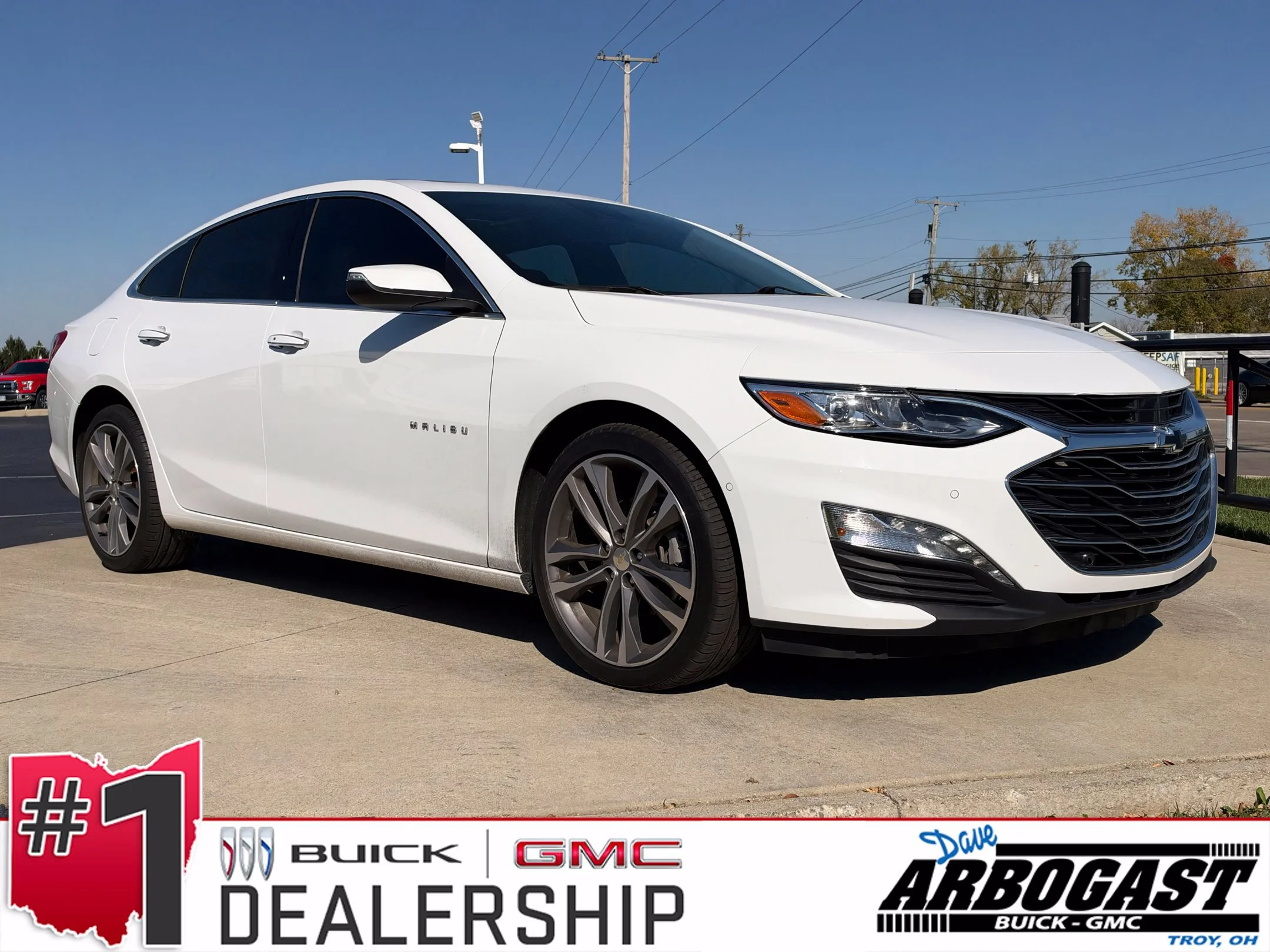 Used 2022 Summit White Chevrolet Premier image 1