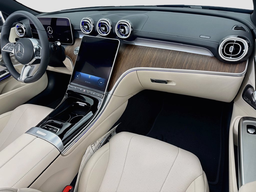 New 2027 Starling Blue Metallic Mercedes-Benz CLE 300 image 16