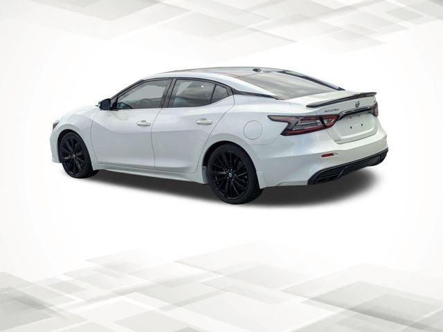 Used 2022 White Nissan SR image 6