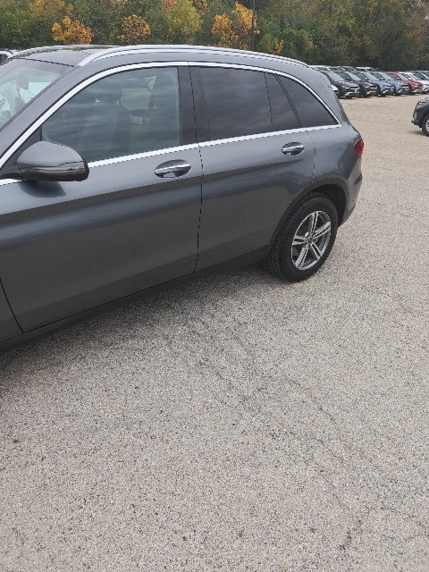 2021 Mercedes-Benz GLC GLC300 - Photo 10