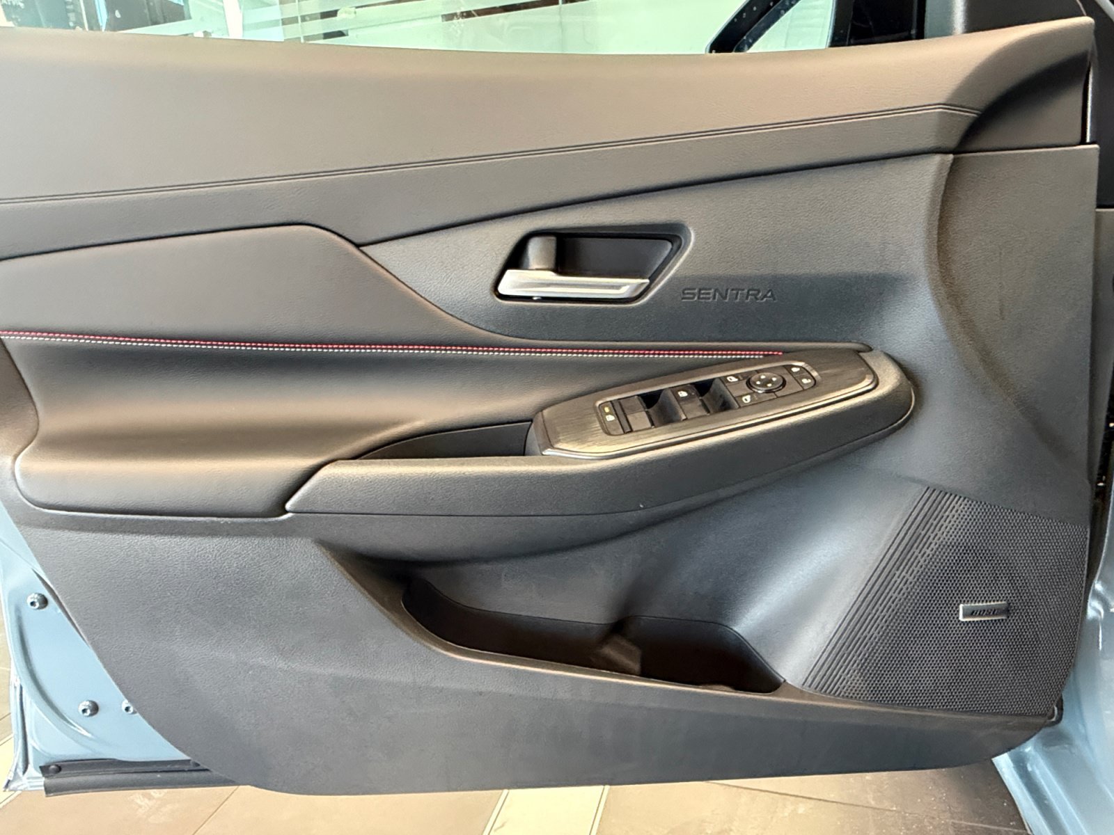 New 2027 Atlantic Gray Metallic/Super Black Nissan SR image 30