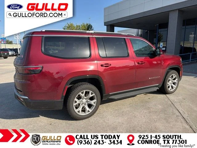 Used 2022 Velvet Red Pearlcoat Jeep Series II image 4