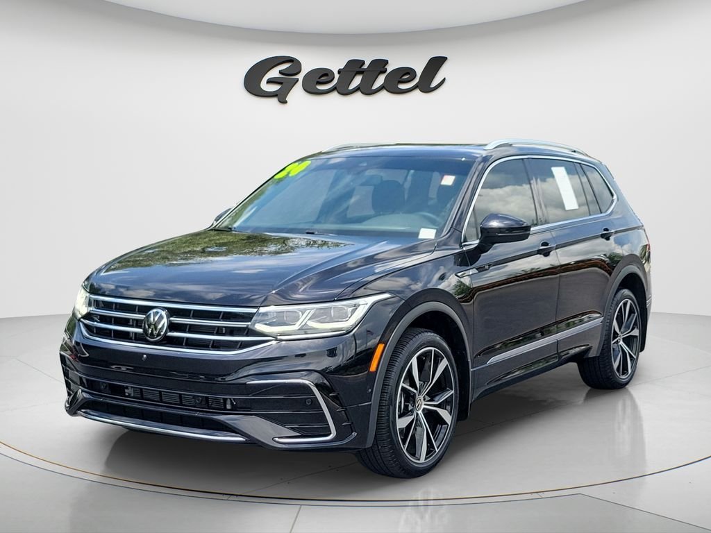 Used 2024 Black Volkswagen 2.0T SEL R-Line image 1