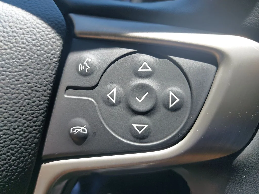 Used 2024 Black GMC Denali image 18