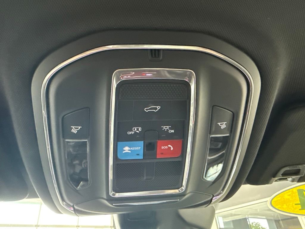 Used 2024 Black Jeep Trailhawk 4xe image 18