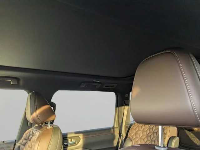 2026 Nissan Armada Platinum Reserve - Photo 18
