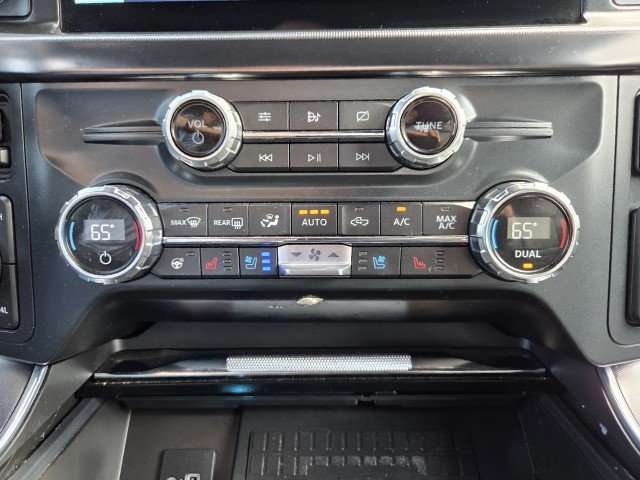 Used 2021 White Ford XL image 31