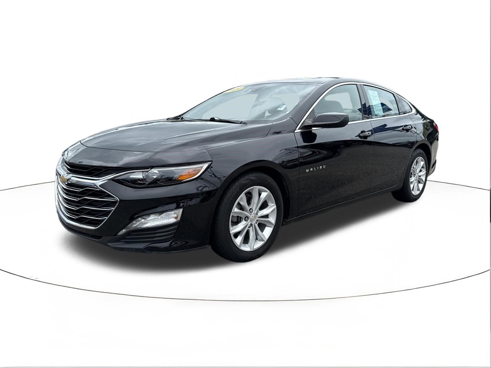 Used 2023 Mosaic Black Metallic Chevrolet LT image 7