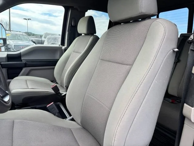 Used 2020 Black Ford XL image 12