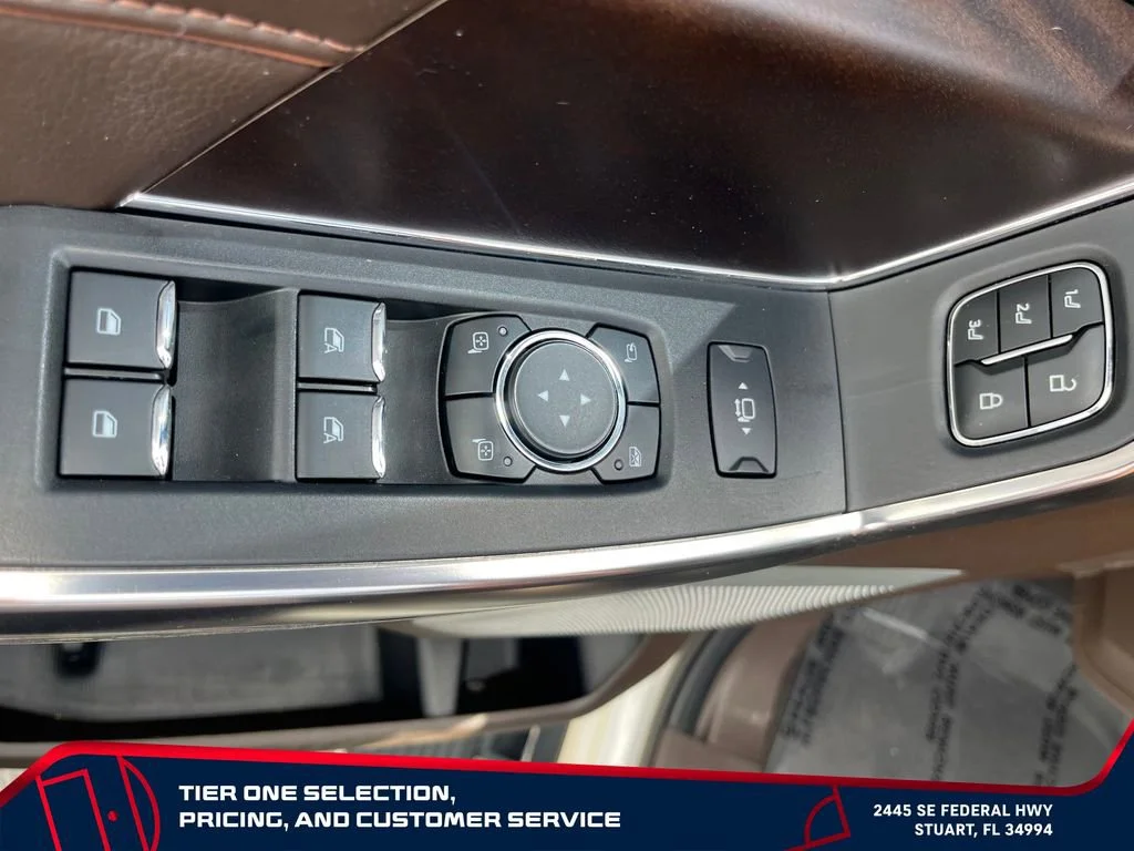 Used 2023 White Ford King Ranch image 11