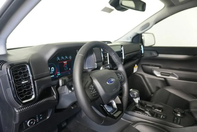 New 2026 Oxford White Ford Lariat® image 20