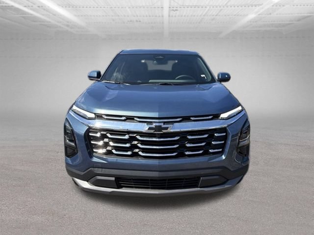 New 2027 Lakeshore Blue Metallic Chevrolet LT image 3
