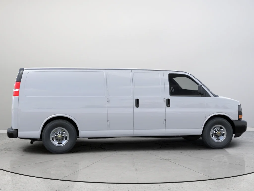 2025 Chevrolet Express Cargo Work Van - Photo 8