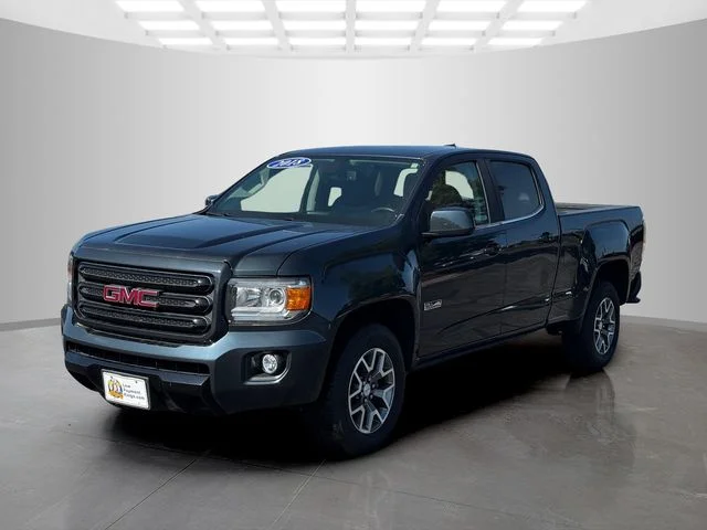 Used 2018 Gray GMC All Terrain image 3
