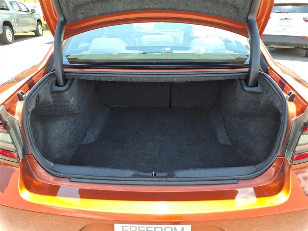 Used 2020  Dodge R/T image 7