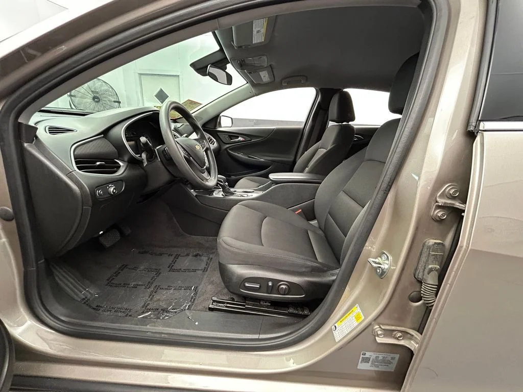 Used 2024 Mineral Gray Metallic Chevrolet LT image 44