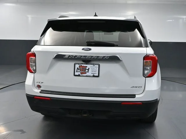 Used 2022 White Ford XLT image 5