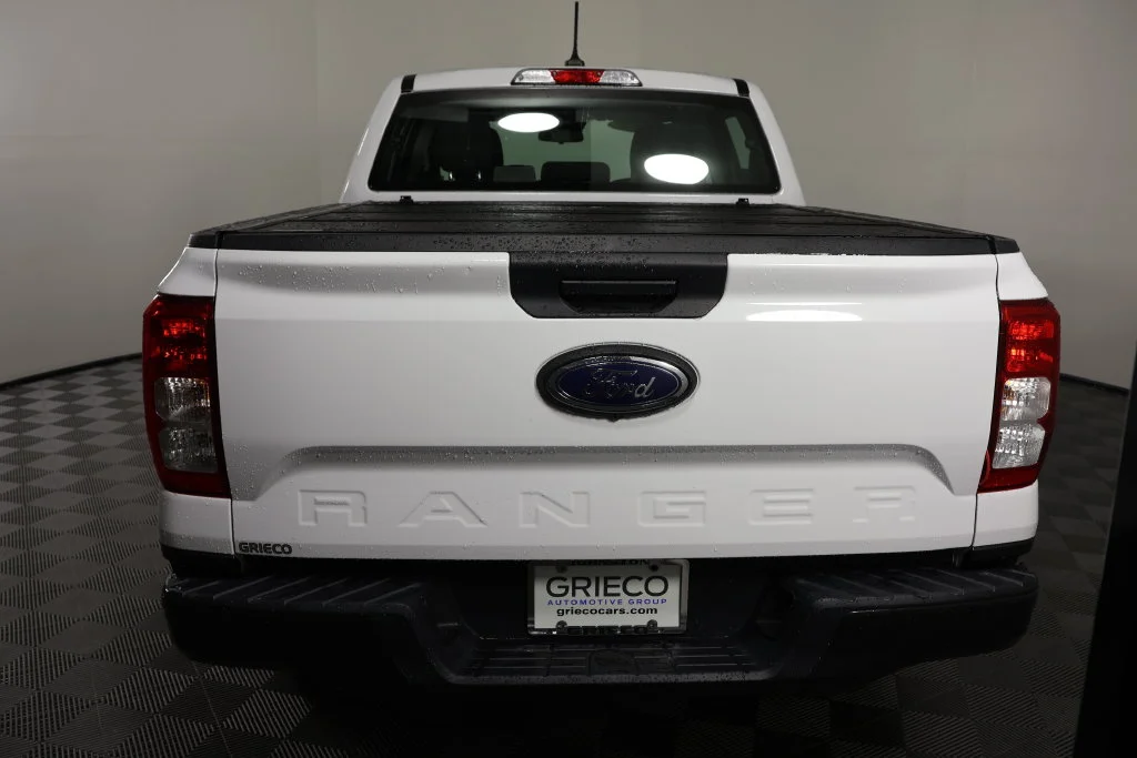 Used 2024 White Ford XL image 7