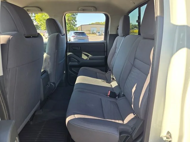 New 2027 Glacier White Nissan Crew Cab S image 13