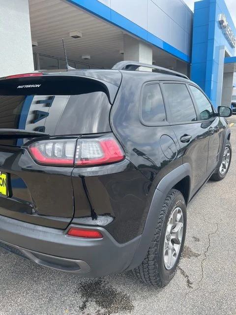 Used 2022 Black Jeep Trailhawk image 5