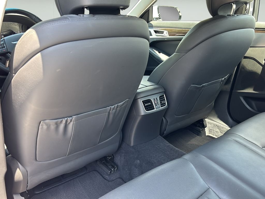 Used 2019 Casablanca White Genesis 3.8 image 17