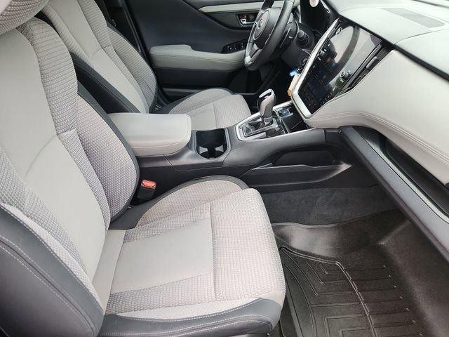 Used 2020  Subaru Premium image 27
