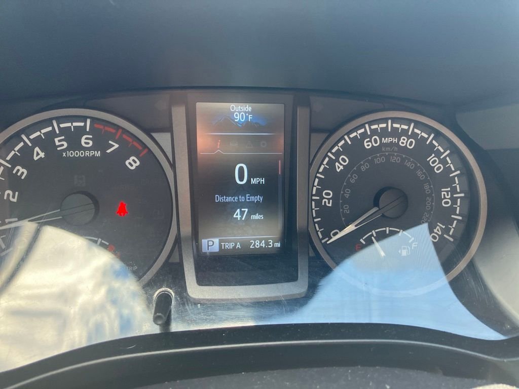 Used 2021  Toyota TRD Off-Road image 12