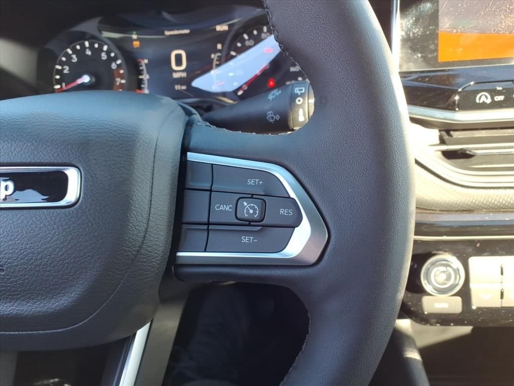 New 2026 Joose (DISC) Jeep Latitude image 16