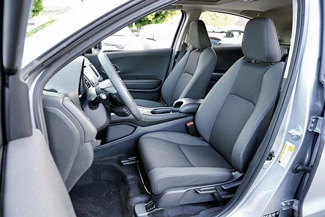 Used 2022 Silver Honda EX image 14
