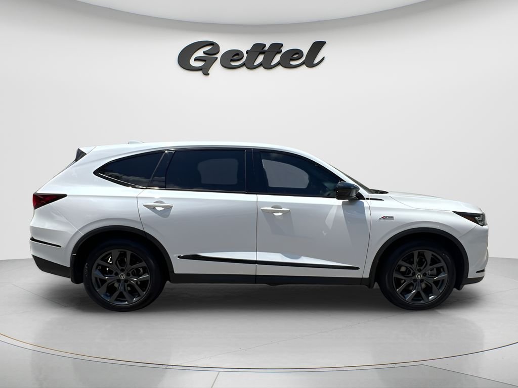 Used 2022  Acura A-Spec image 4