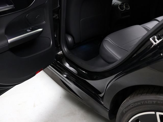 Certified Used 2023 Black Mercedes-Benz C 300 image 25